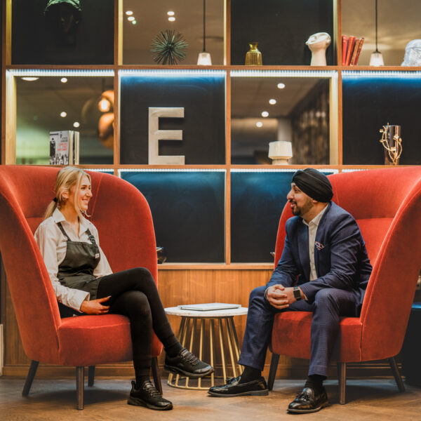 Client focused photography. Affinia and Doubletree Hilton. Affinia | Accountants, Tax and Business Advisers. Hotel & Hospitality Sector Expertise