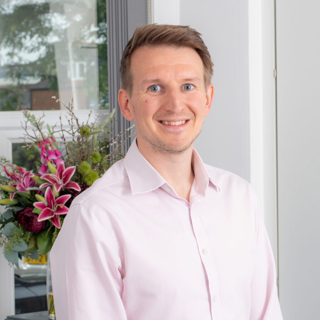 Daniel Clarkson Headshot